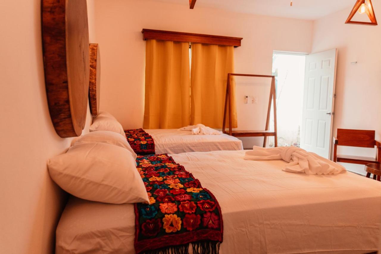 Suucilha Aparthotel Valladolid  Bagian luar foto