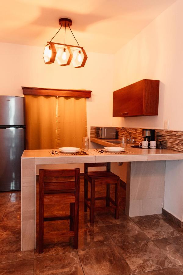 Suucilha Aparthotel Valladolid  Bagian luar foto