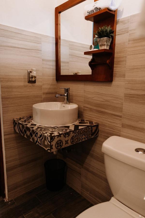 Suucilha Aparthotel Valladolid  Bagian luar foto