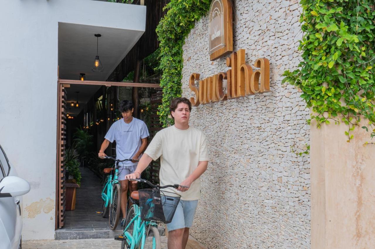 Suucilha Aparthotel Valladolid  Bagian luar foto